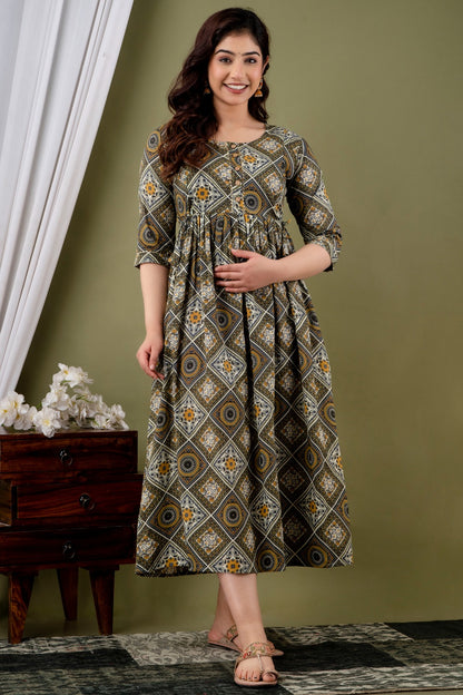 Elegant Pregnancy Dress for Baby Shower | Maternity Kurti with Nursing Zippers I Ethnic Green