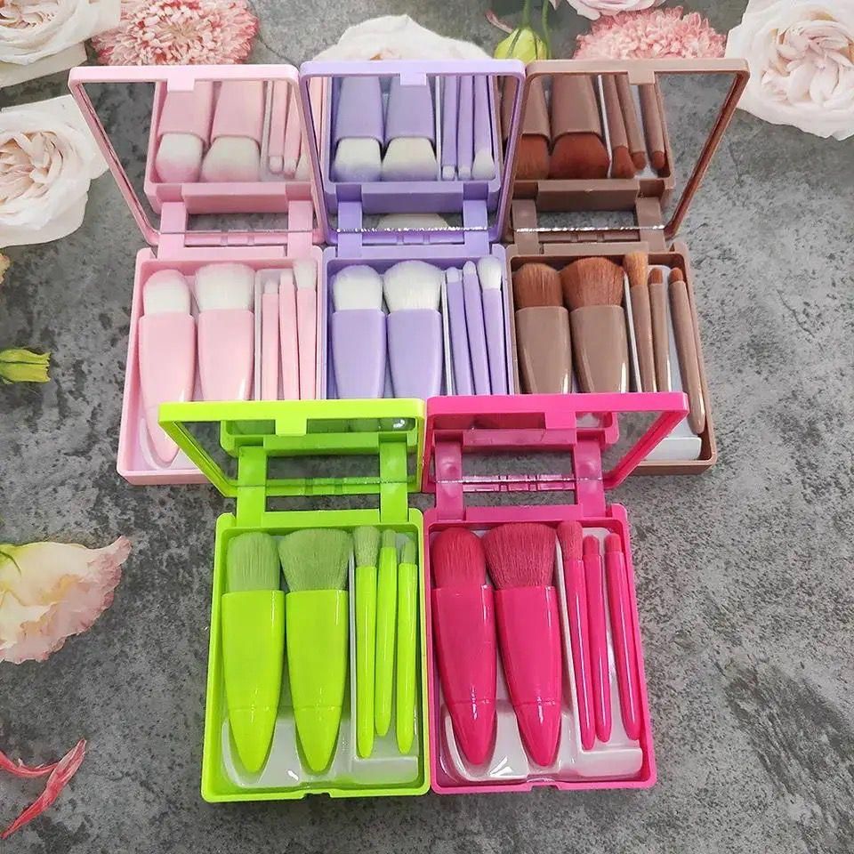 5pcs Mini Cosmetic Brushes Kit with Mirror